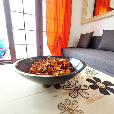 Blanca New 2 Bedrooms Casa vacanze *