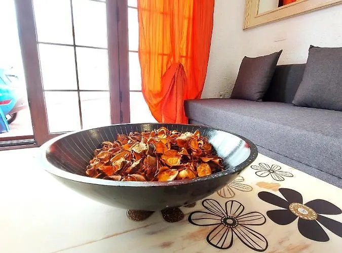 Blanca New 2 Bedrooms Casa vacanze *